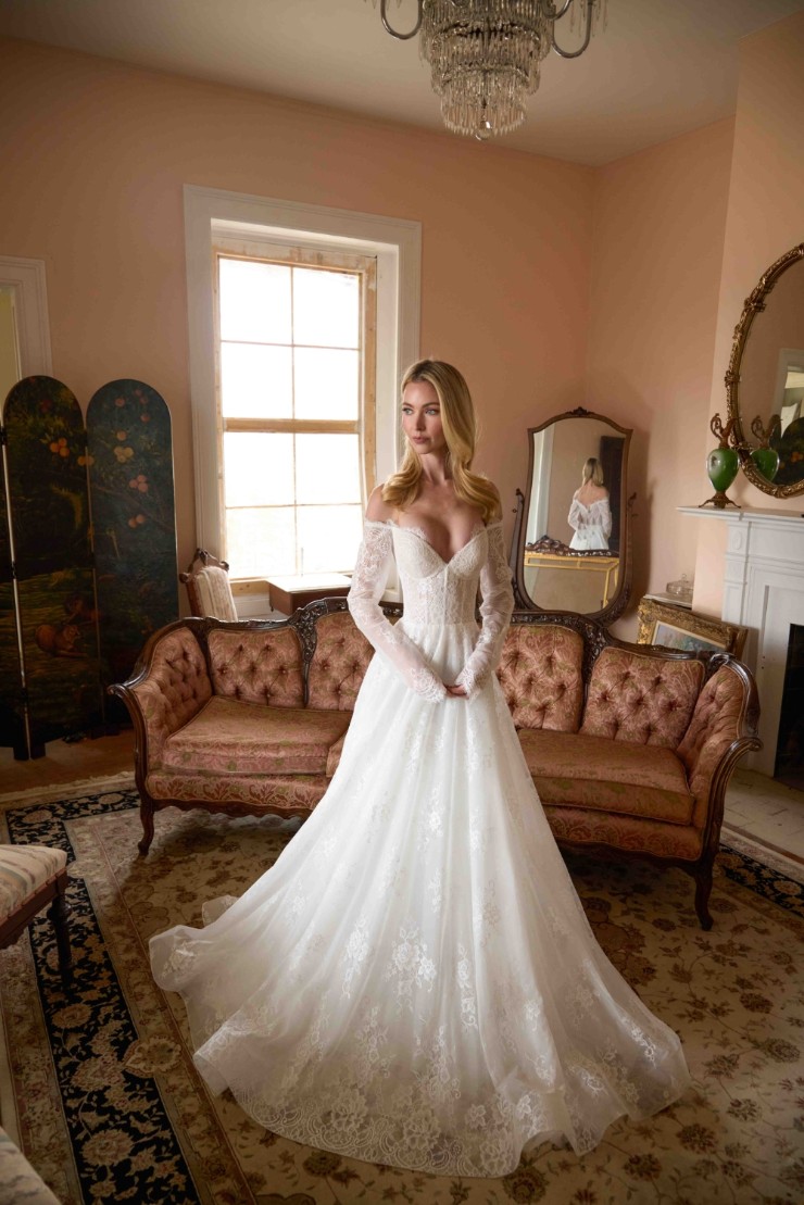 Paul Francis Style Eloise Default Image